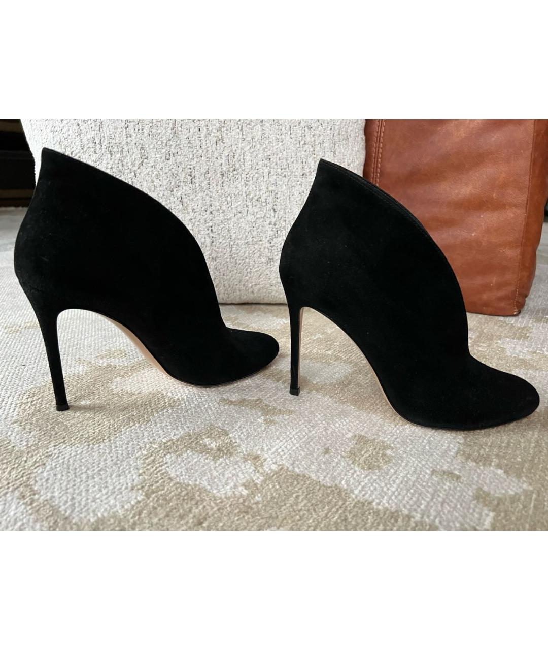 GIANVITO ROSSI Черные кожаные ботильоны, фото 2