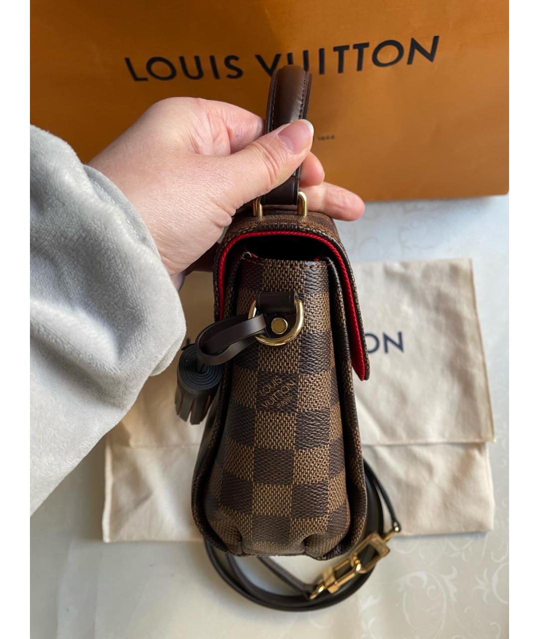 LOUIS VUITTON Коричневая сумка через плечо из искусственной кожи, фото 5