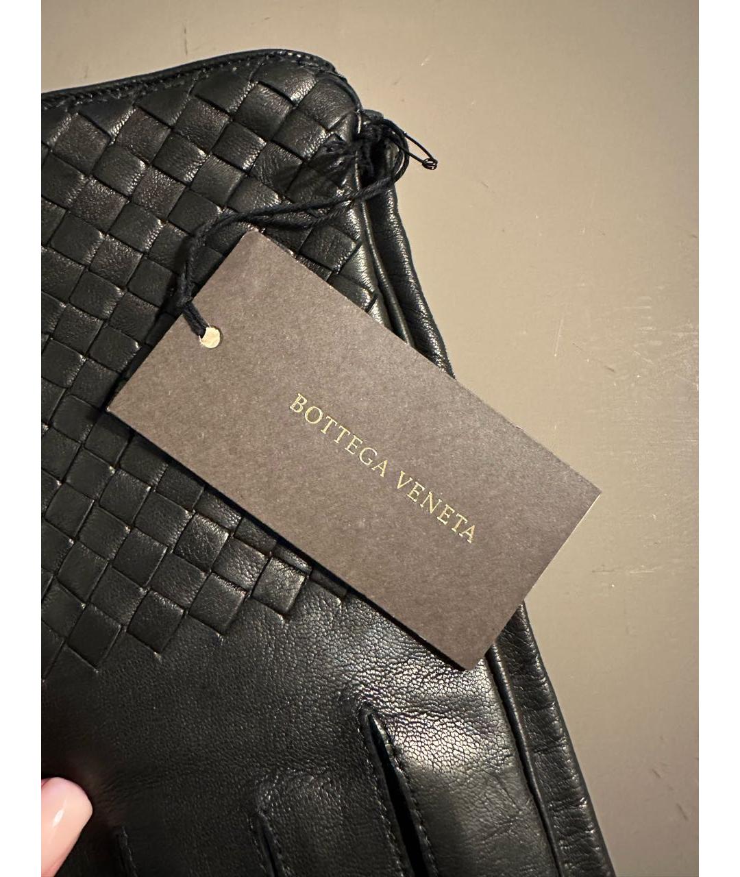 BOTTEGA VENETA Черные кожаные перчатки, фото 7