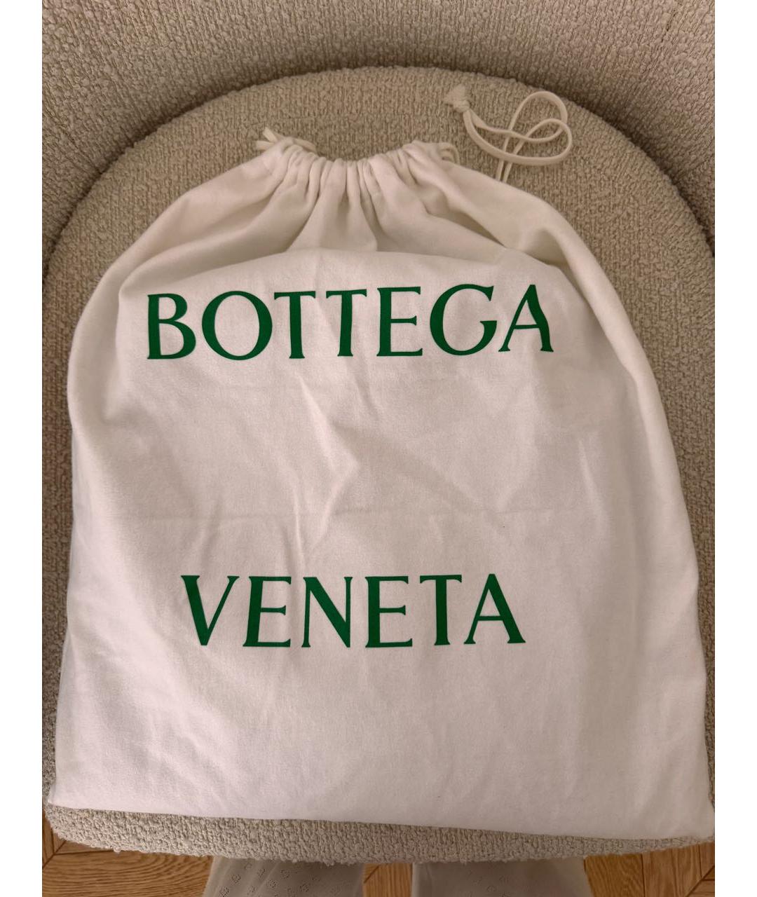 BOTTEGA VENETA Черная кожаная сумка с короткими ручками, фото 5