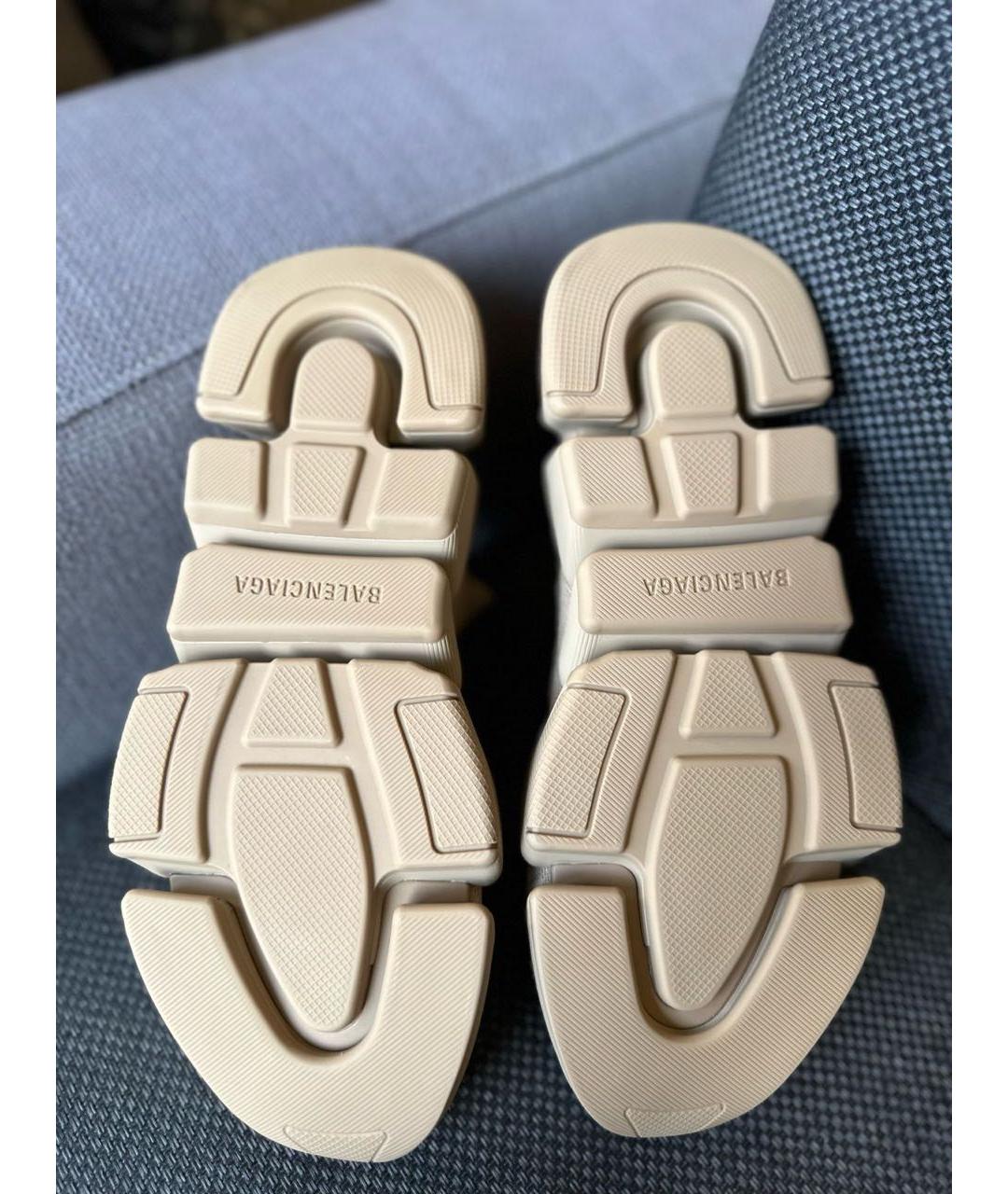 BALENCIAGA Кроссовки, фото 2