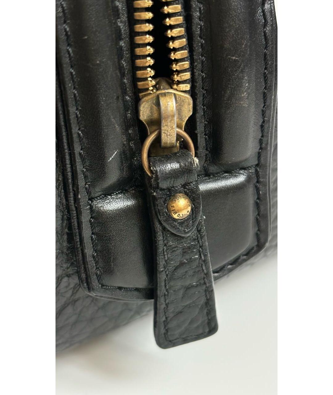 LOUIS VUITTON Черная кожаная сумка с короткими ручками, фото 7