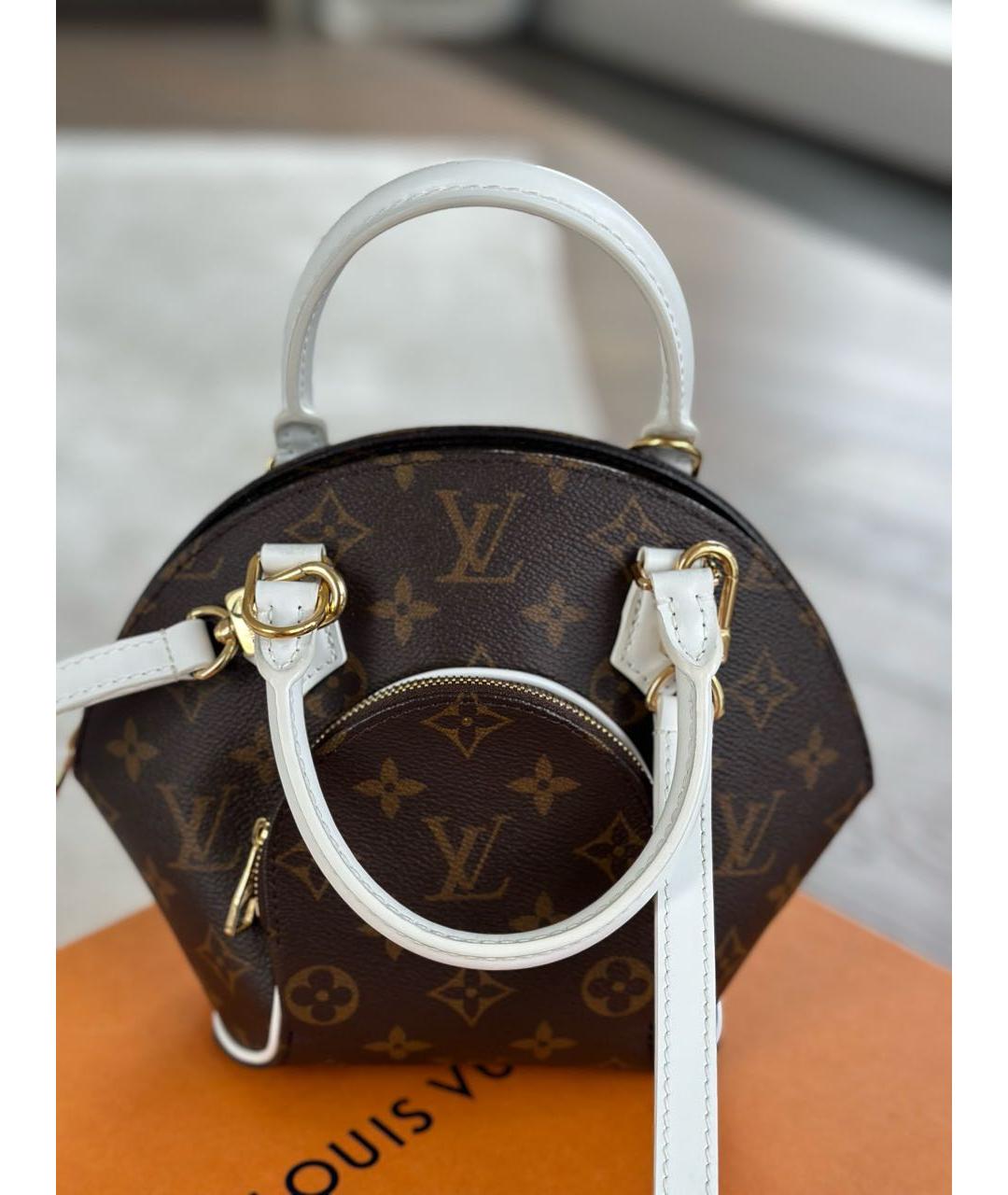 LOUIS VUITTON Коричневая сумка через плечо, фото 2