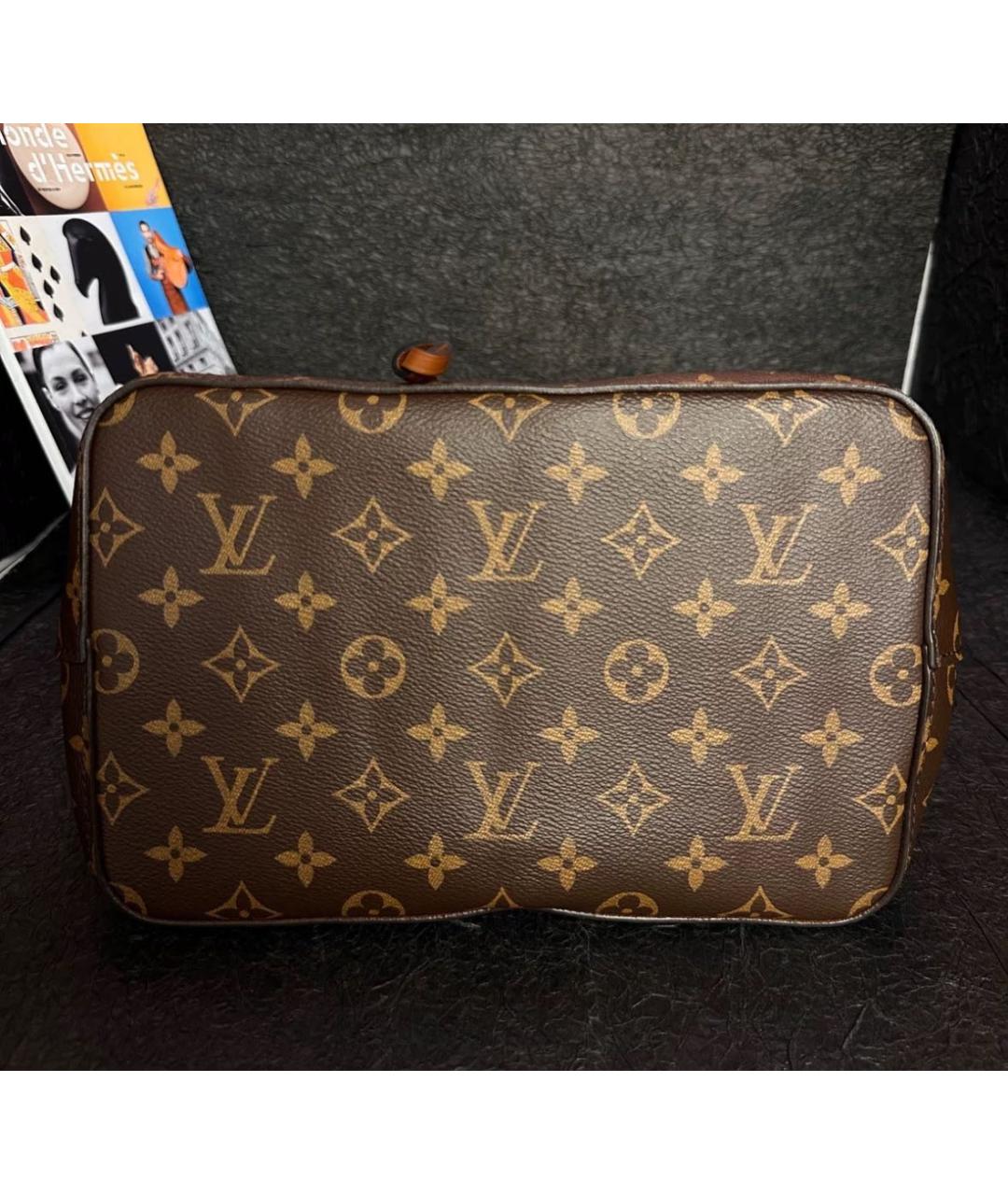 LOUIS VUITTON Коричневая кожаная сумка тоут, фото 4