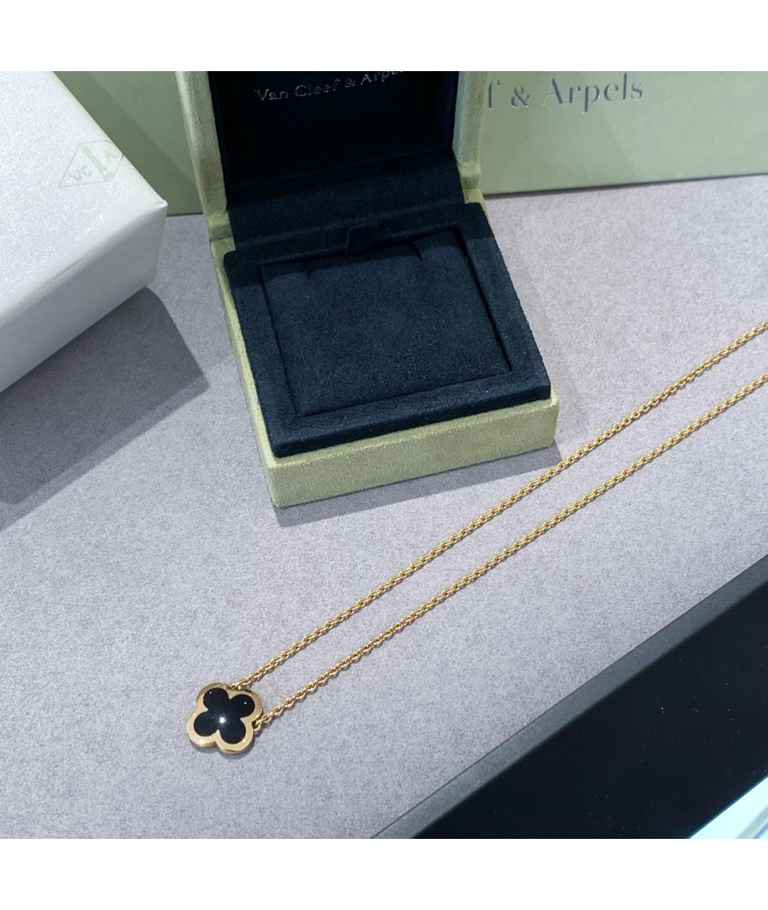 VAN CLEEF & ARPELS Черная подвеска из желтого золота, фото 5