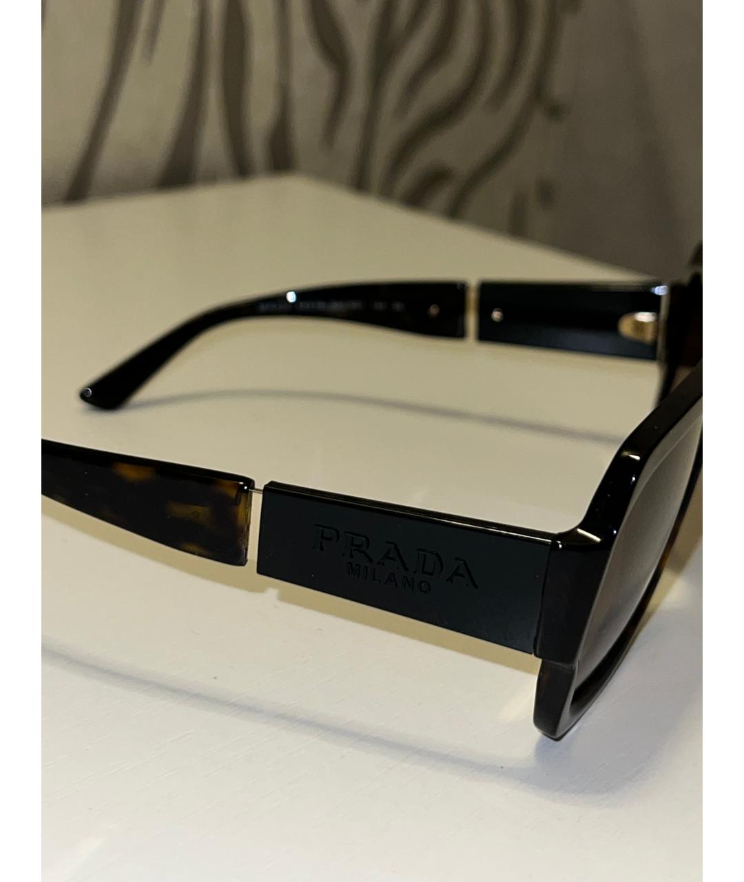 PRADA Черные пластиковые солнцезащитные очки, фото 3