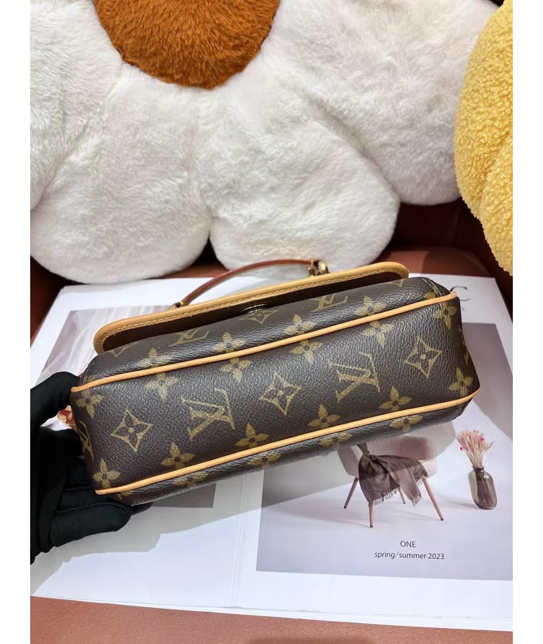 LOUIS VUITTON Коричневая сумка через плечо из искусственной кожи, фото 7