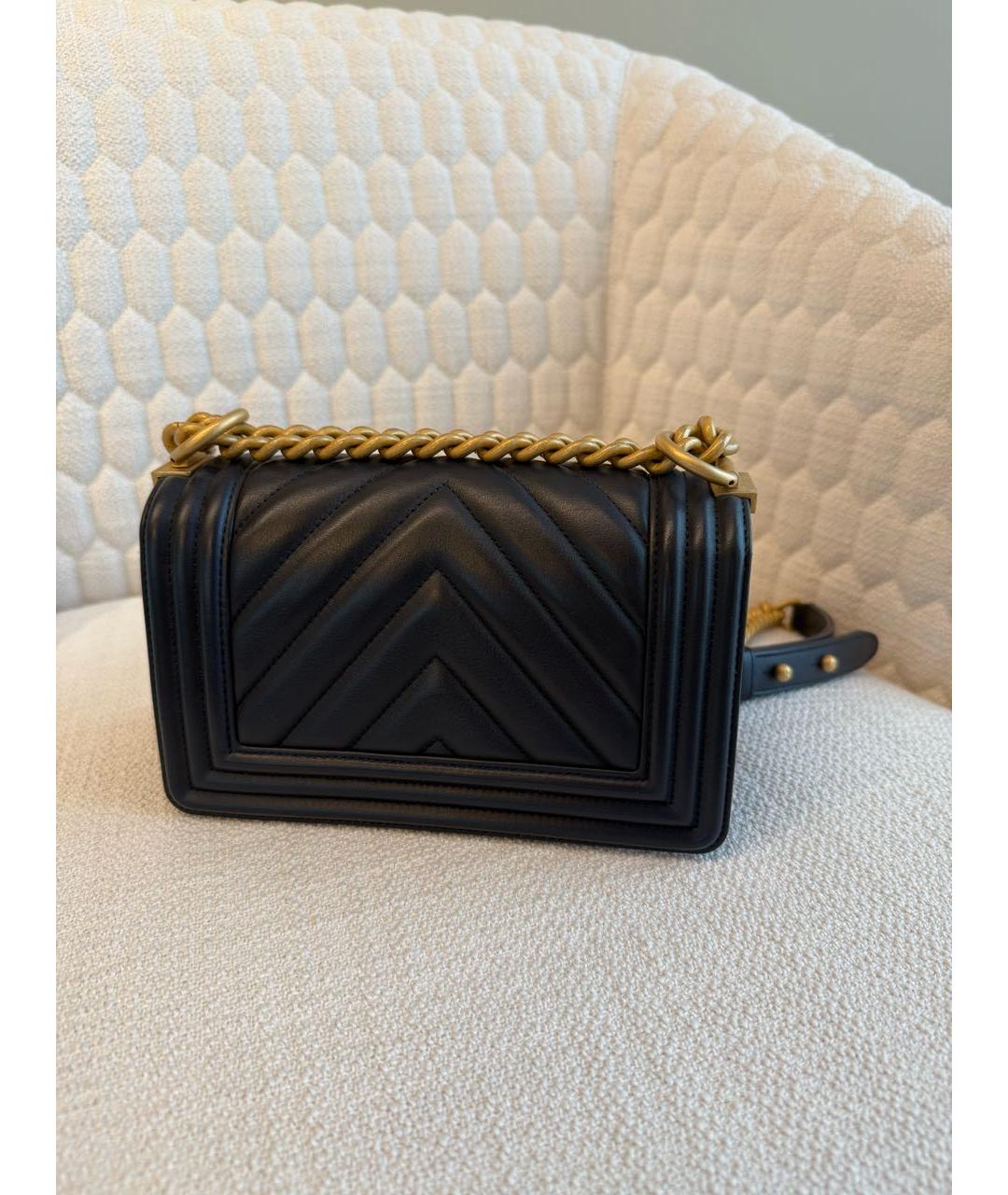 CHANEL Темно-синяя кожаная сумка через плечо, фото 6