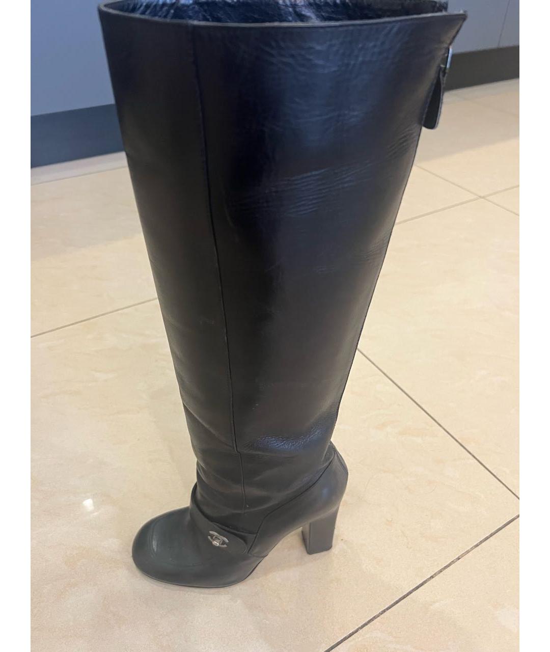 CHANEL Черные кожаные сапоги, фото 5