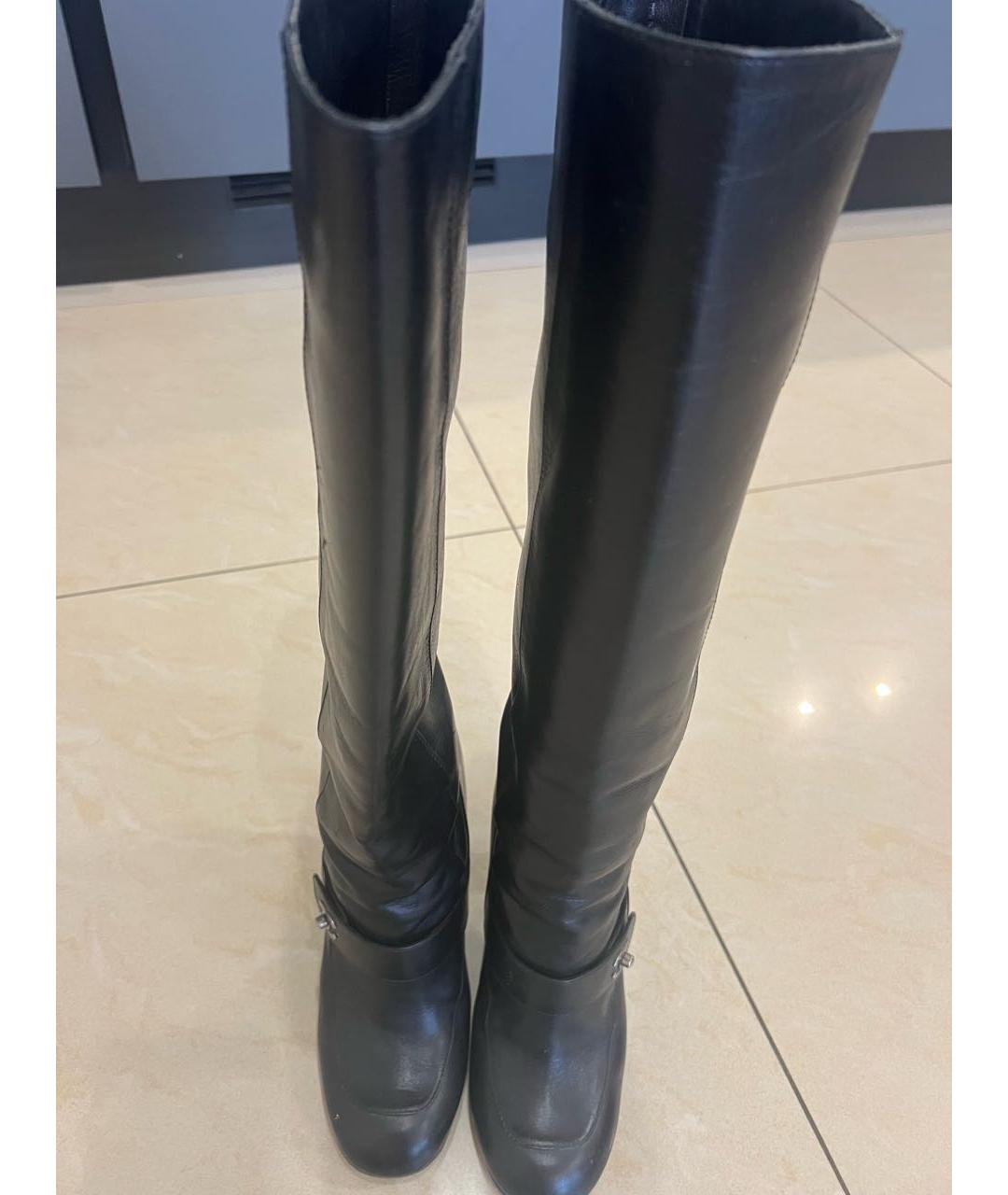 CHANEL Черные кожаные сапоги, фото 2