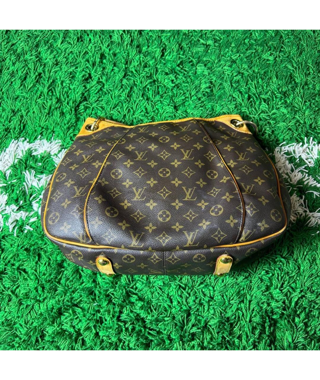 LOUIS VUITTON Коричневая сумка через плечо, фото 4