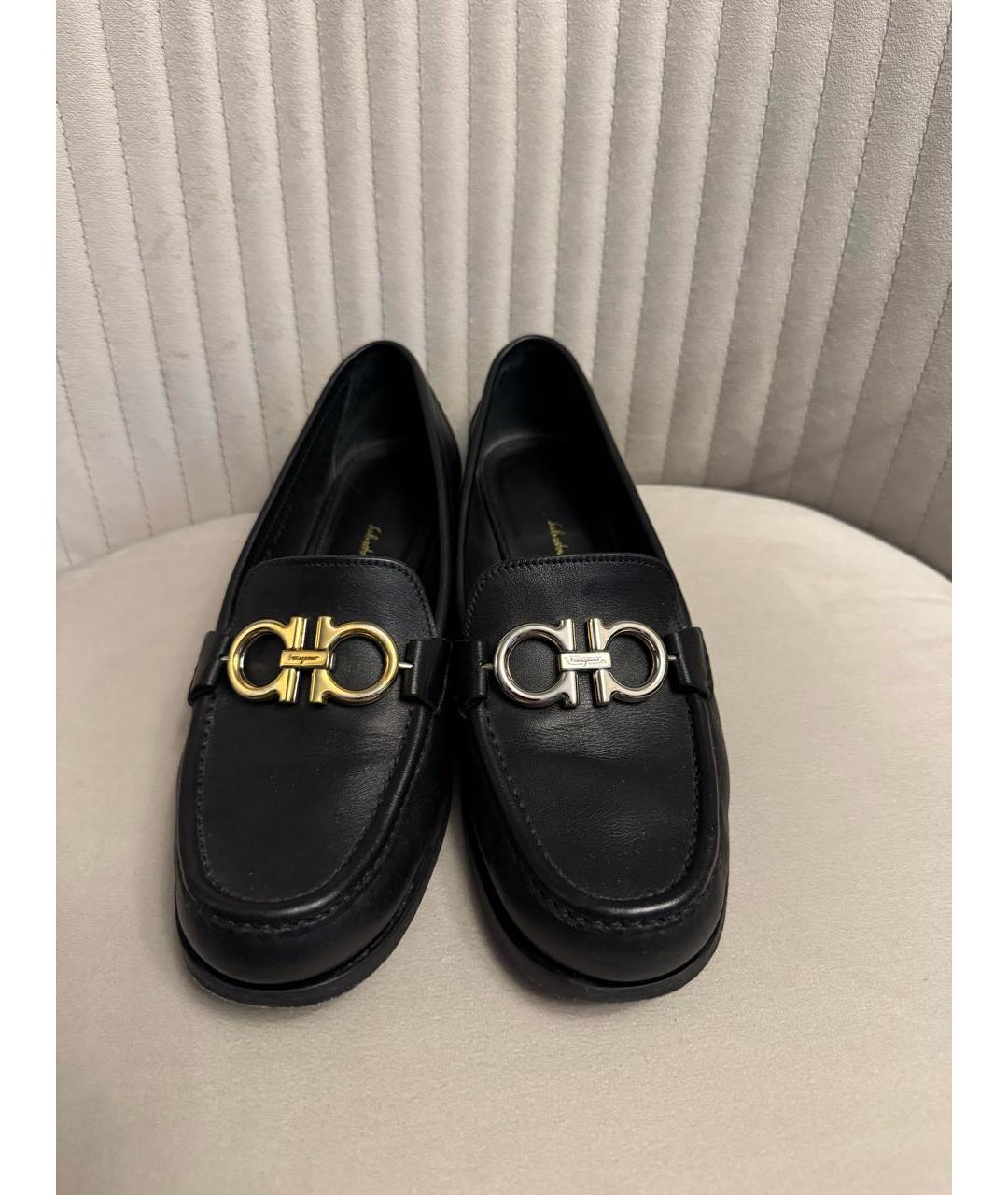 FERRAGAMO Черные кожаные лоферы, фото 2
