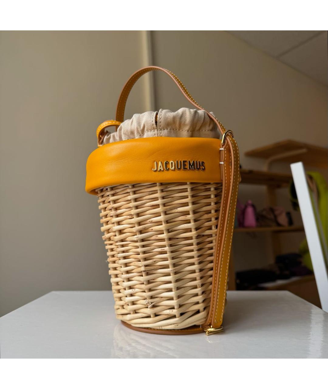 JACQUEMUS Пелетеная сумка через плечо, фото 4