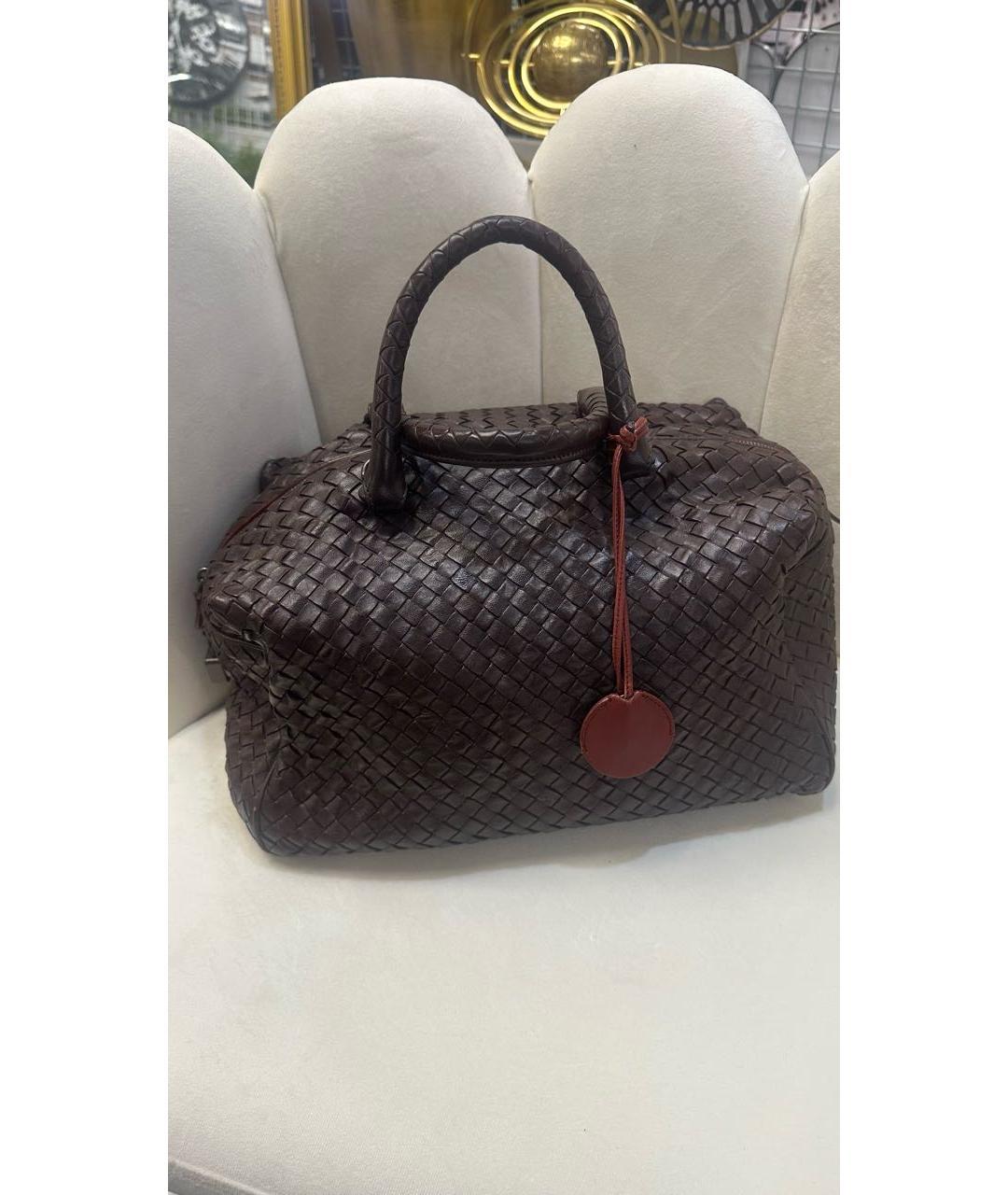 BOTTEGA VENETA Коричневая кожаная сумка с короткими ручками, фото 9