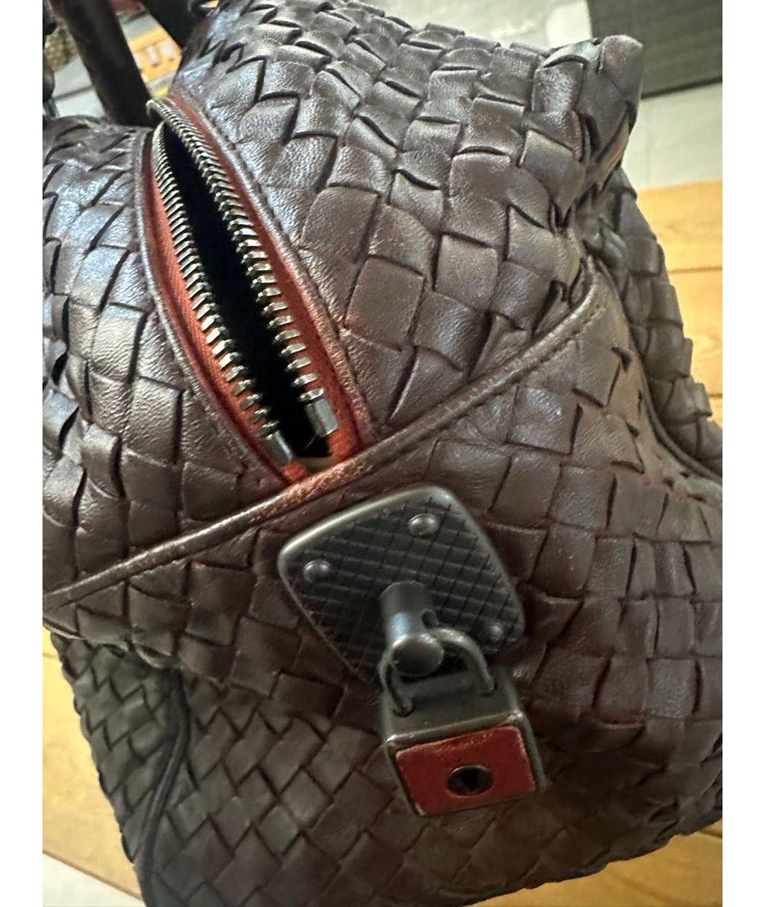 BOTTEGA VENETA Коричневая кожаная сумка с короткими ручками, фото 3