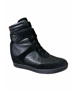 

Ботинки ARMANI JEANS