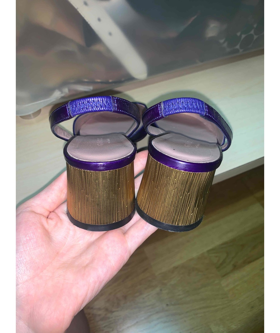 GUCCI Фиолетовые лодочки на низком каблуке из экзотической кожи, фото 4