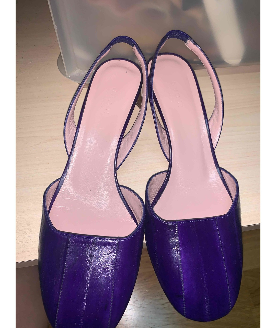 GUCCI Фиолетовые лодочки на низком каблуке из экзотической кожи, фото 2