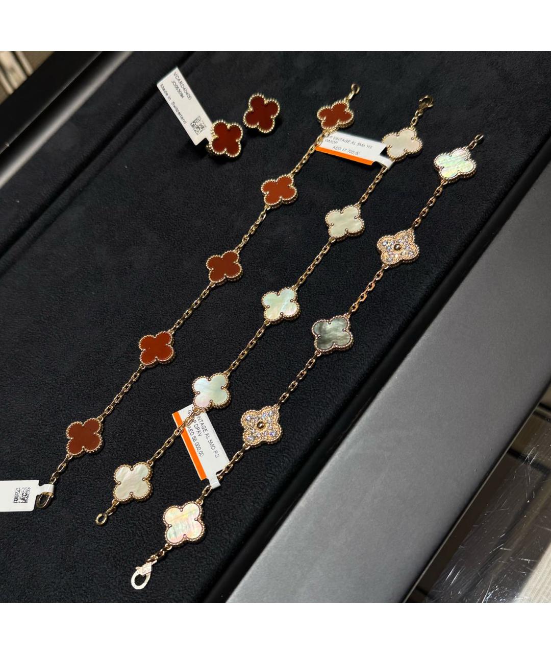 VAN CLEEF & ARPELS Красный браслет из желтого золота, фото 2