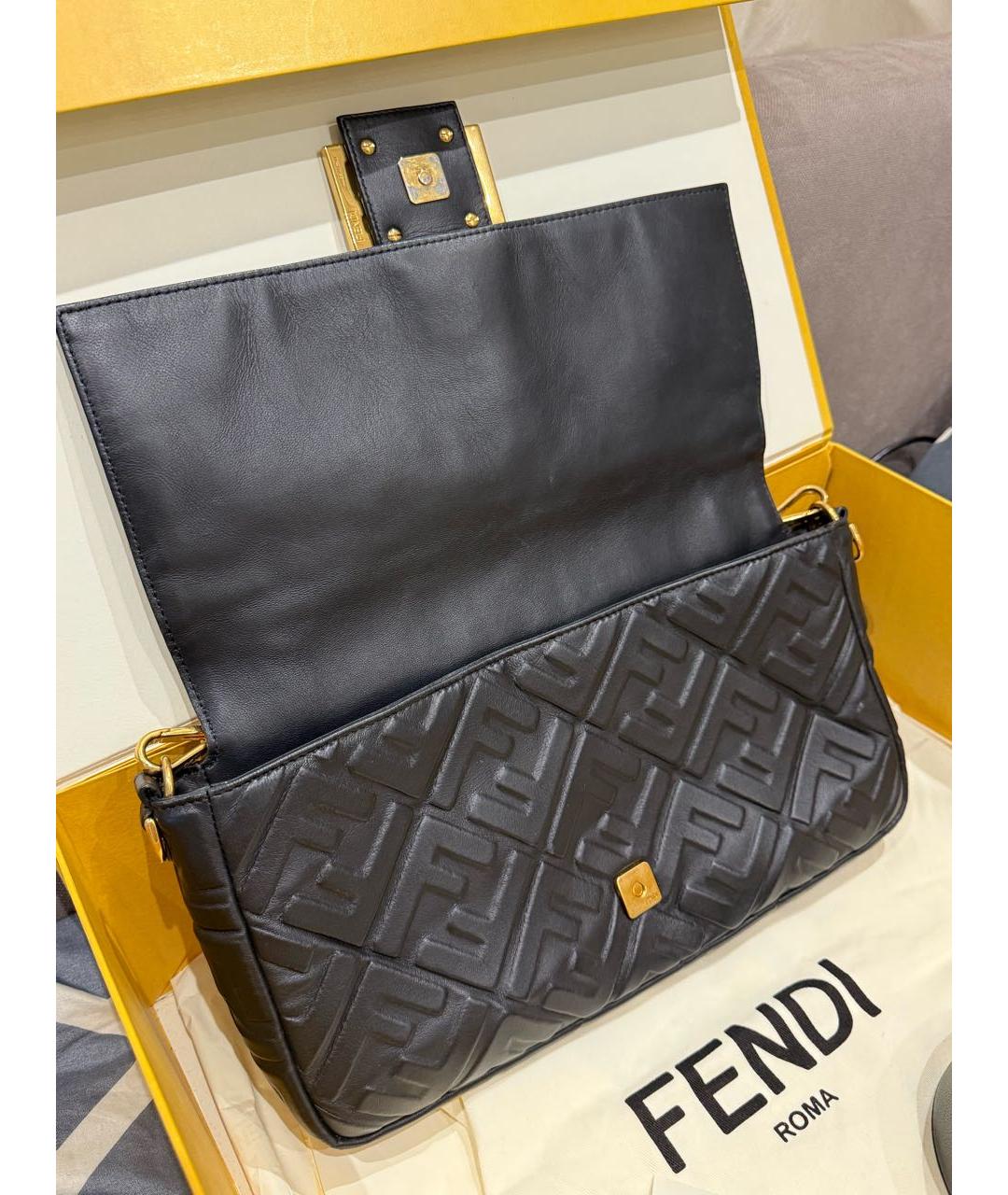 FENDI Черная кожаная сумка через плечо, фото 3