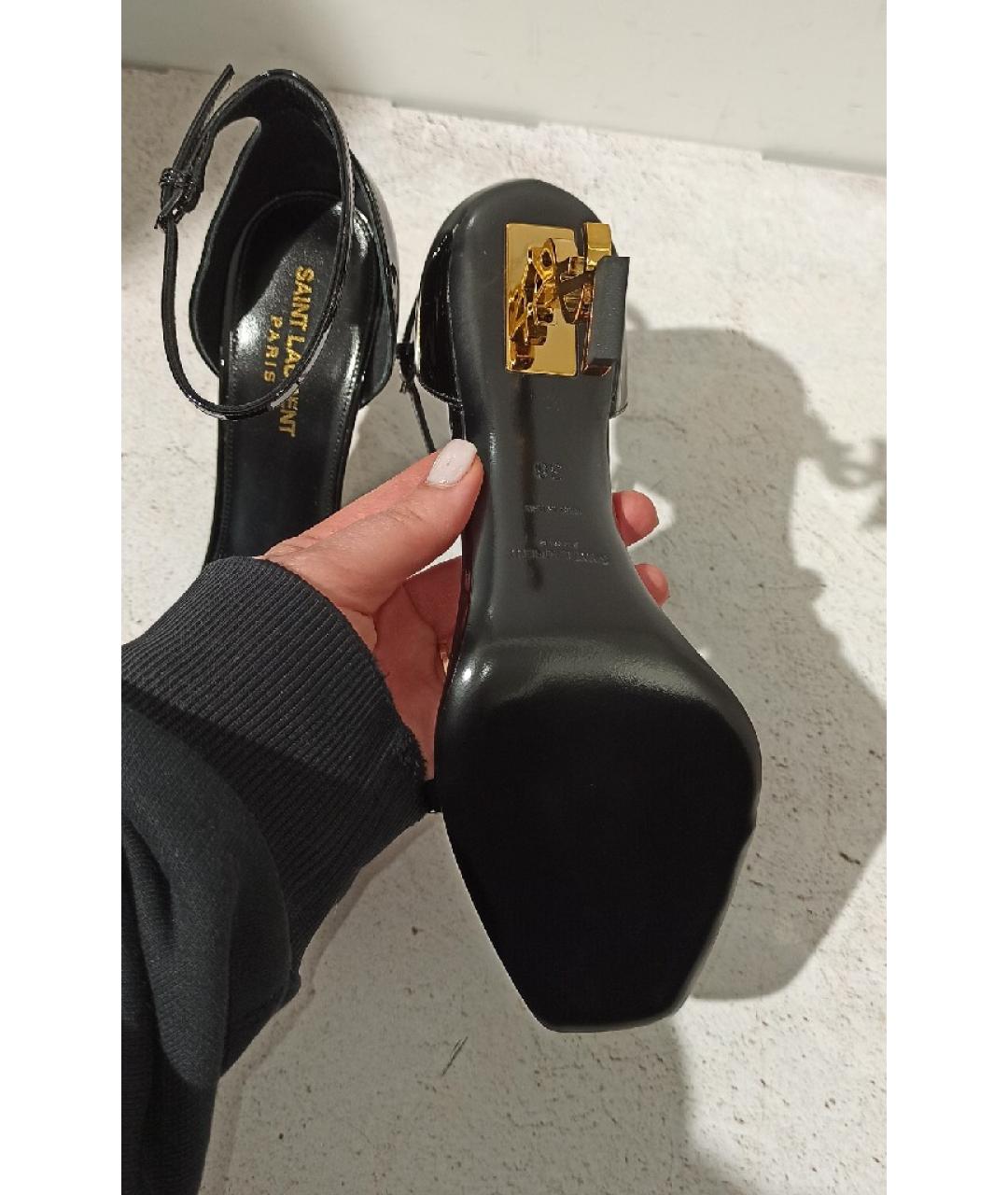 SAINT LAURENT Черные босоножки из лакированной кожи, фото 6
