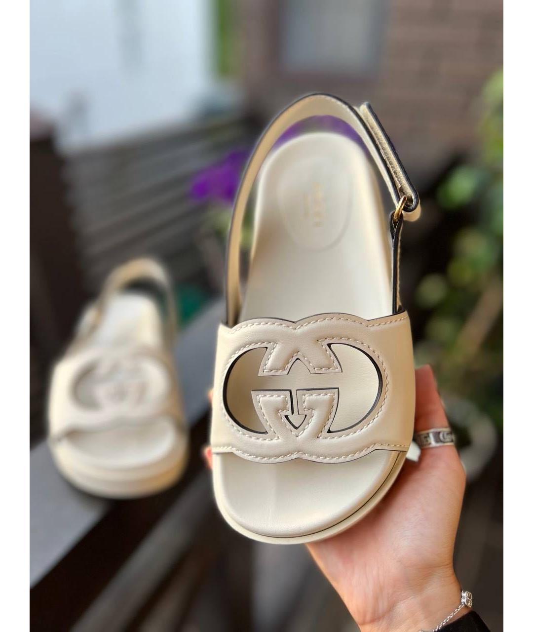 GUCCI Бежевые кожаные сандалии, фото 2