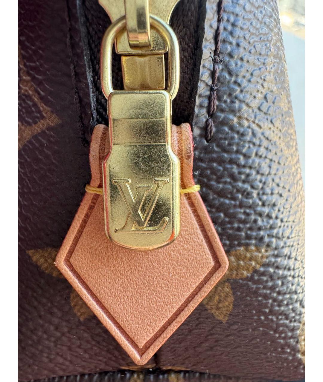 LOUIS VUITTON Бежевая косметичка, фото 4