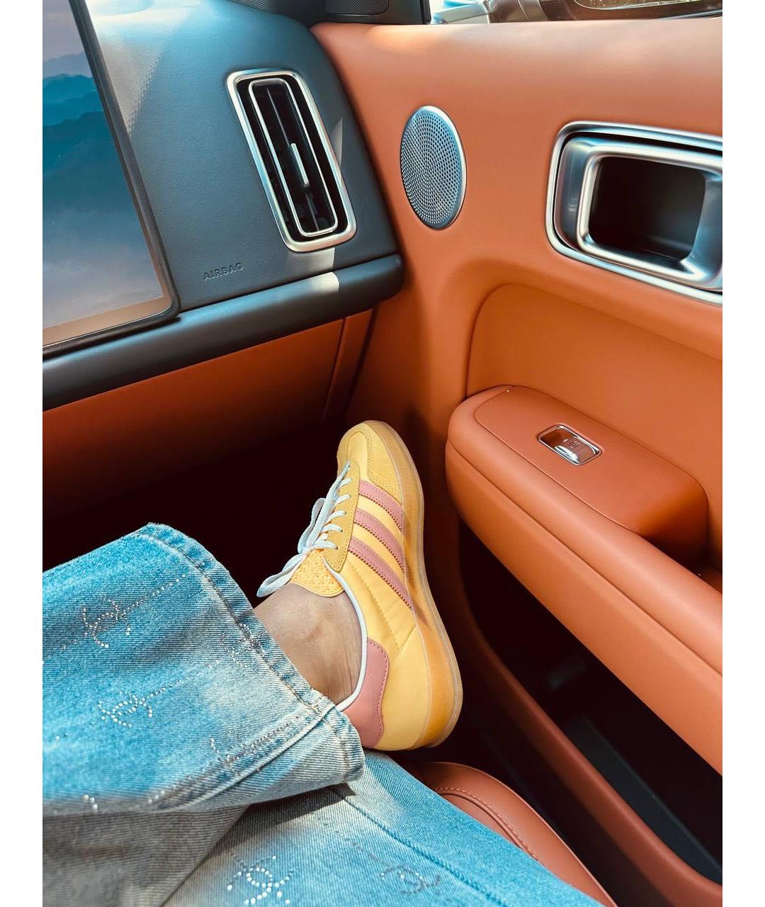 ADIDAS Желтые замшевые кеды, фото 3