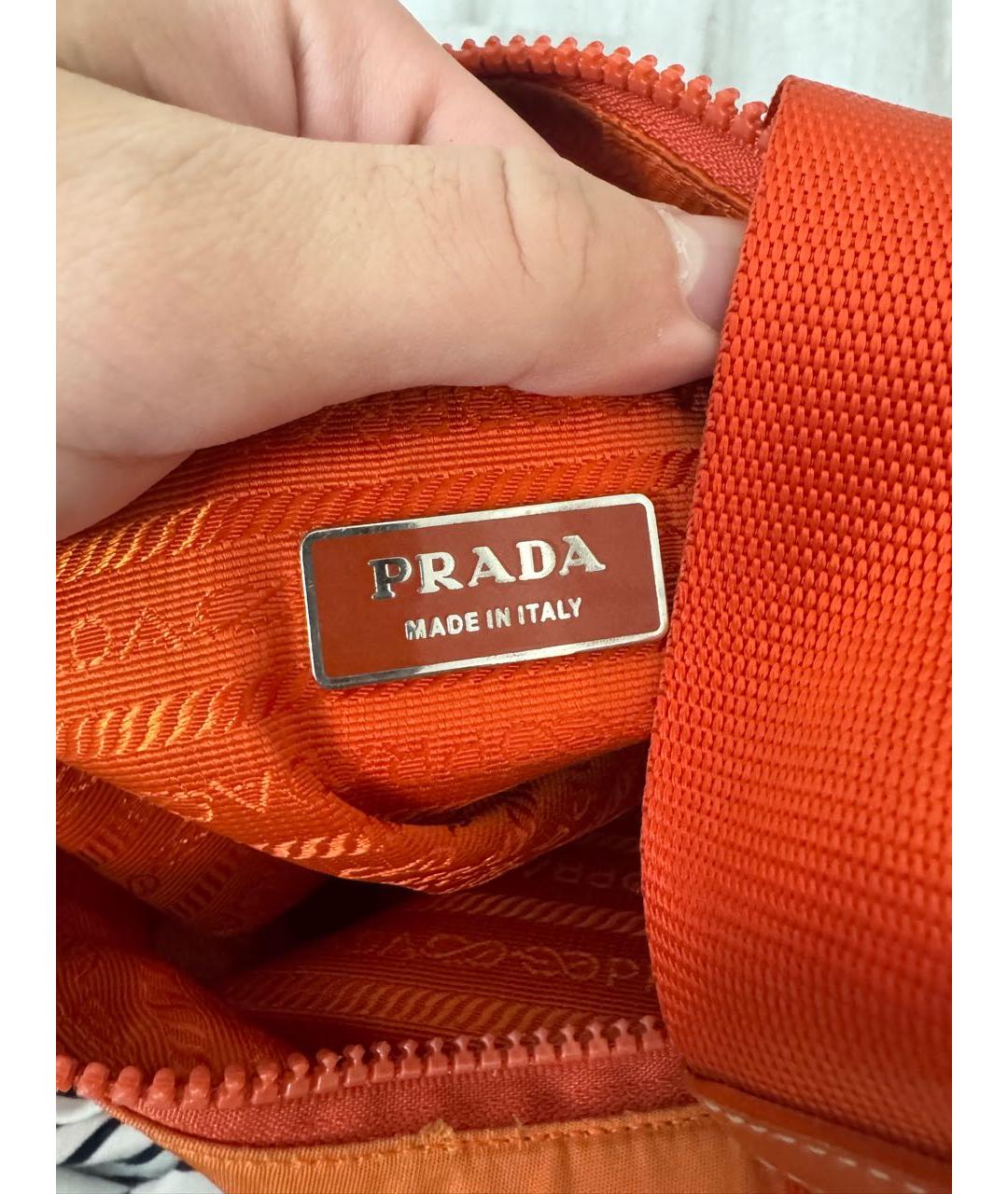 PRADA Оранжевая синтетическая сумка на плечо, фото 4