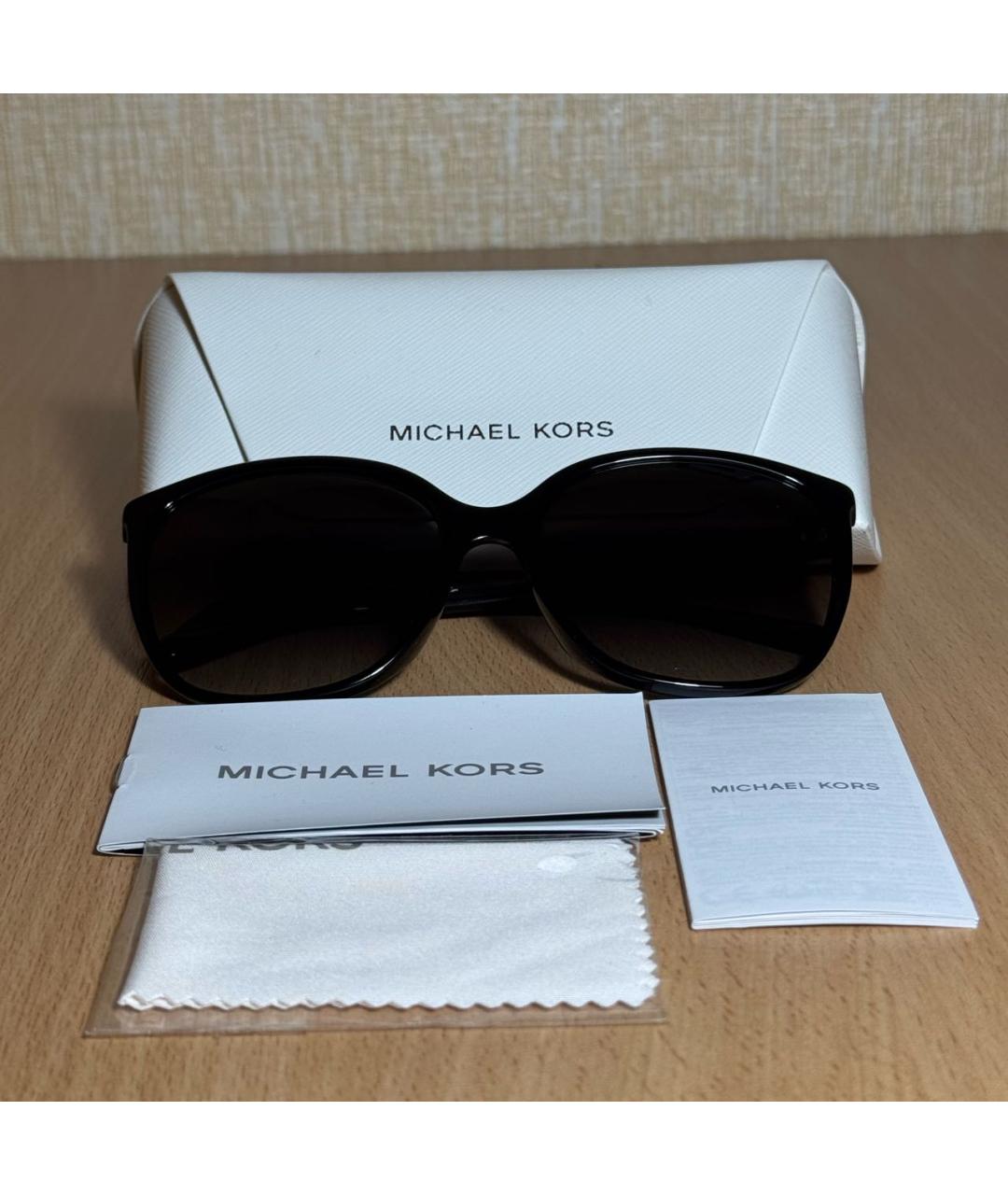 MICHAEL KORS Черные пластиковые солнцезащитные очки, фото 4