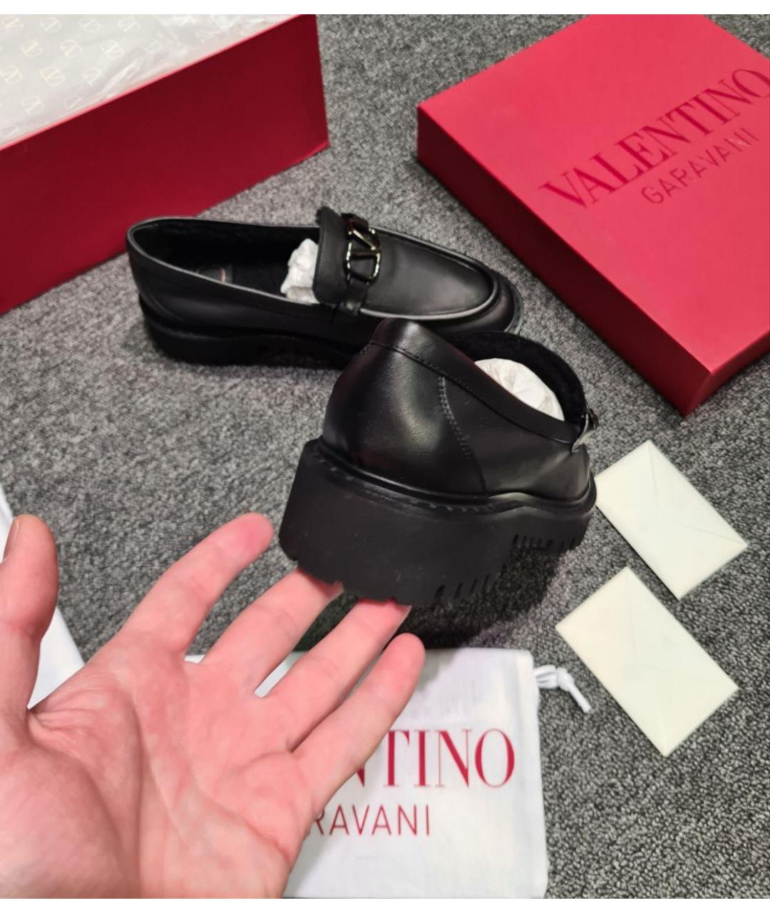 VALENTINO Черные кожаные лоферы, фото 5