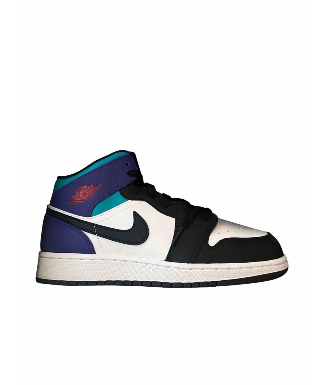 JORDAN Черные кроссовки из искусственной кожи, фото 1