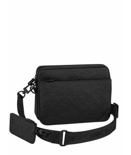 LOUIS VUITTON Сумка на плечо