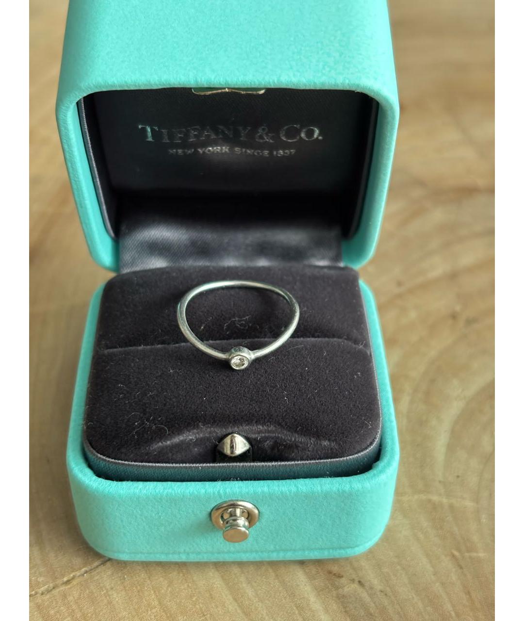 TIFFANY&CO Белое платиновое кольцо, фото 2