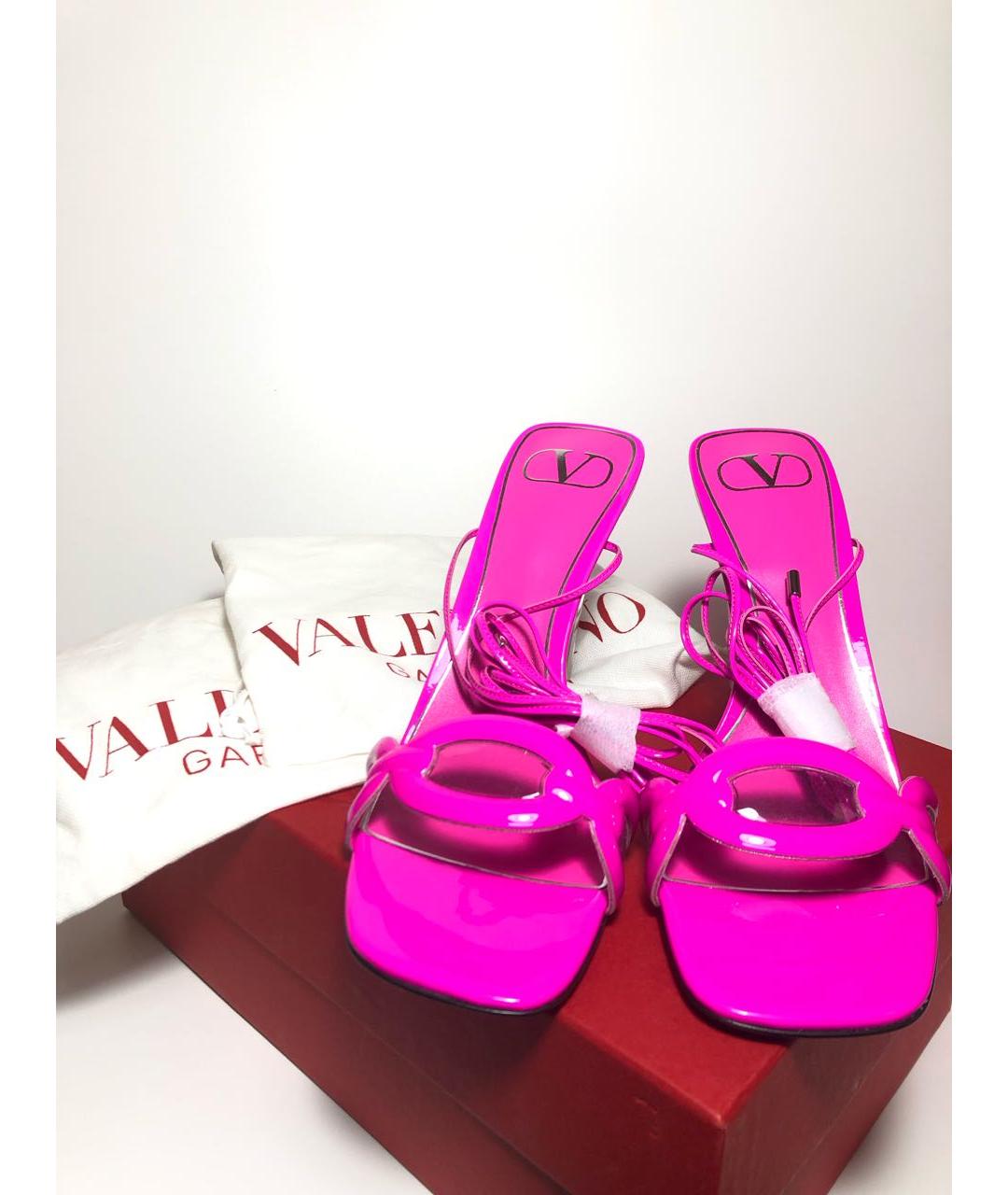 VALENTINO Фуксия босоножки из лакированной кожи, фото 5
