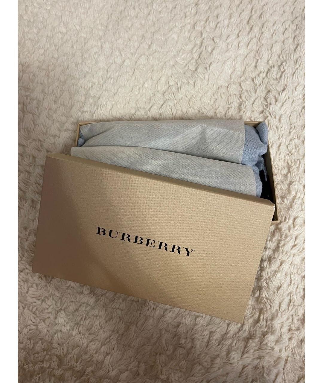 BURBERRY Серый шерстяной шарф, фото 3