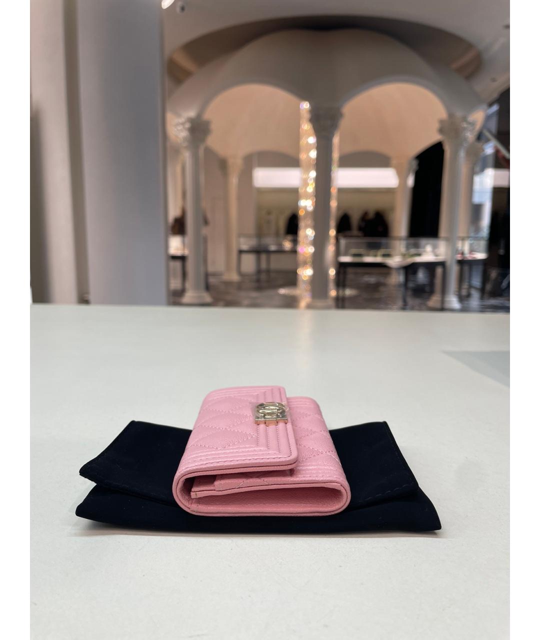 CHANEL Розовый кожаный кошелек, фото 5