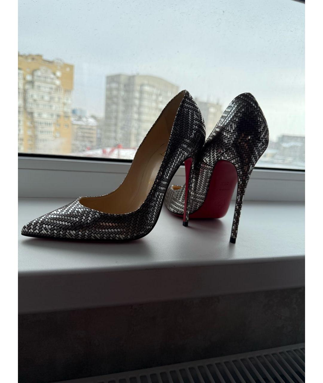 CHRISTIAN LOUBOUTIN Серебряные туфли, фото 5