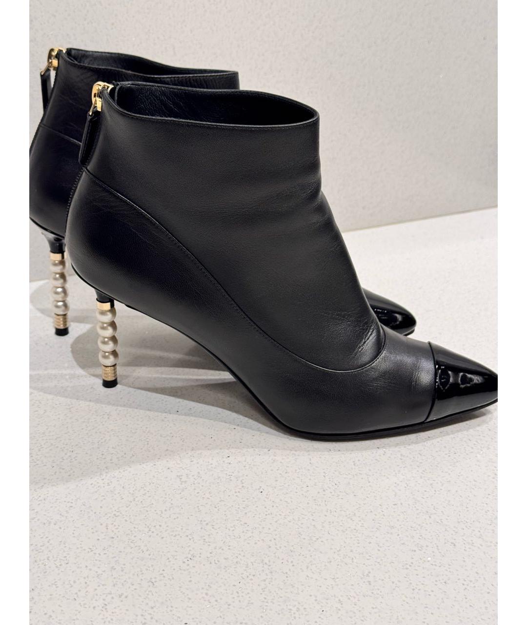 CHANEL Черные кожаные ботильоны, фото 4