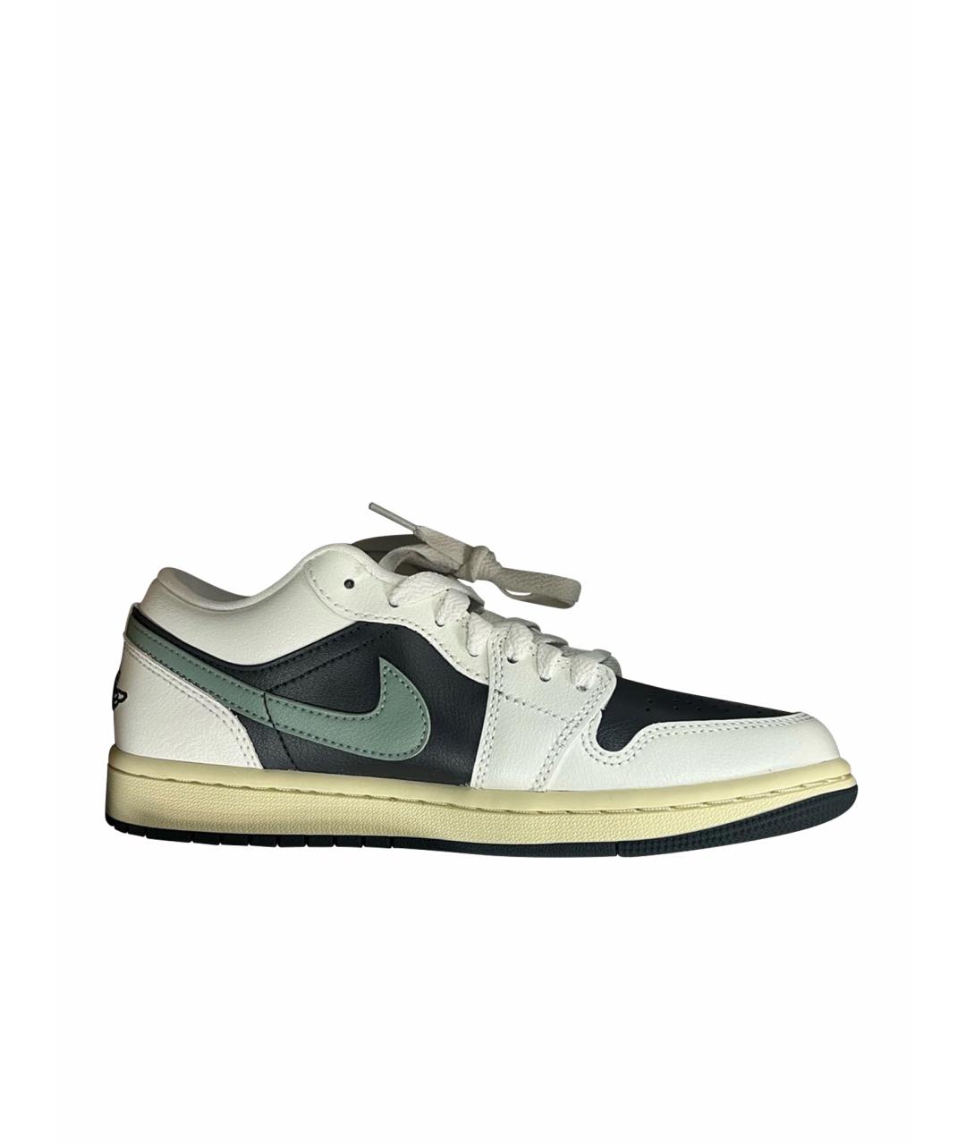 JORDAN Бежевые кроссовки из искусственной кожи, фото 1