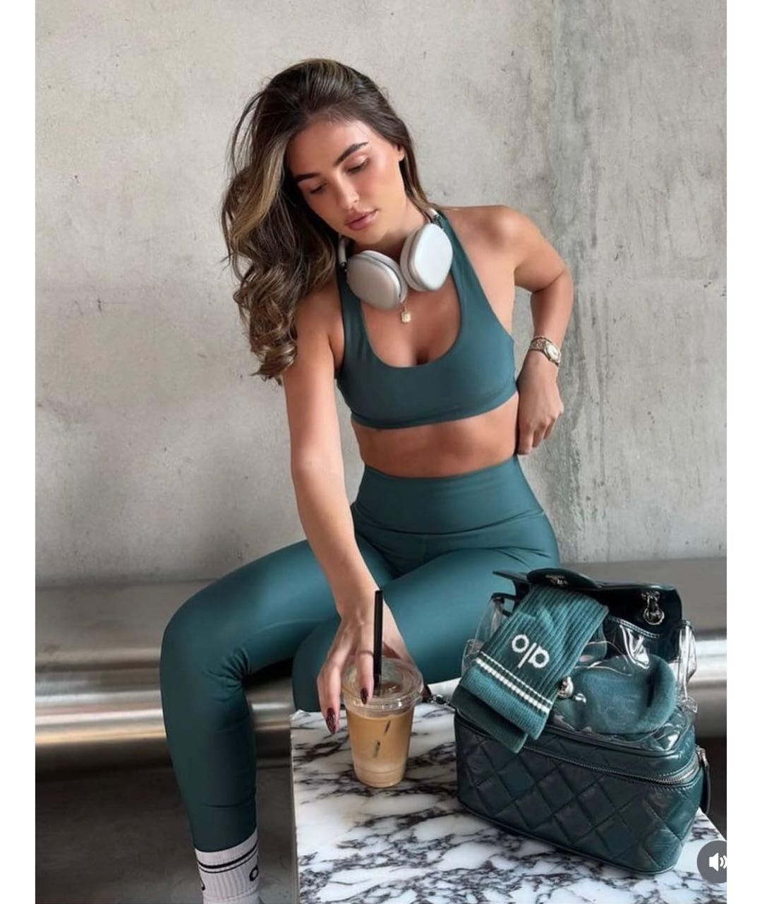 ALO YOGA Бирюзовый полиэстеровый спортивные костюмы, фото 7