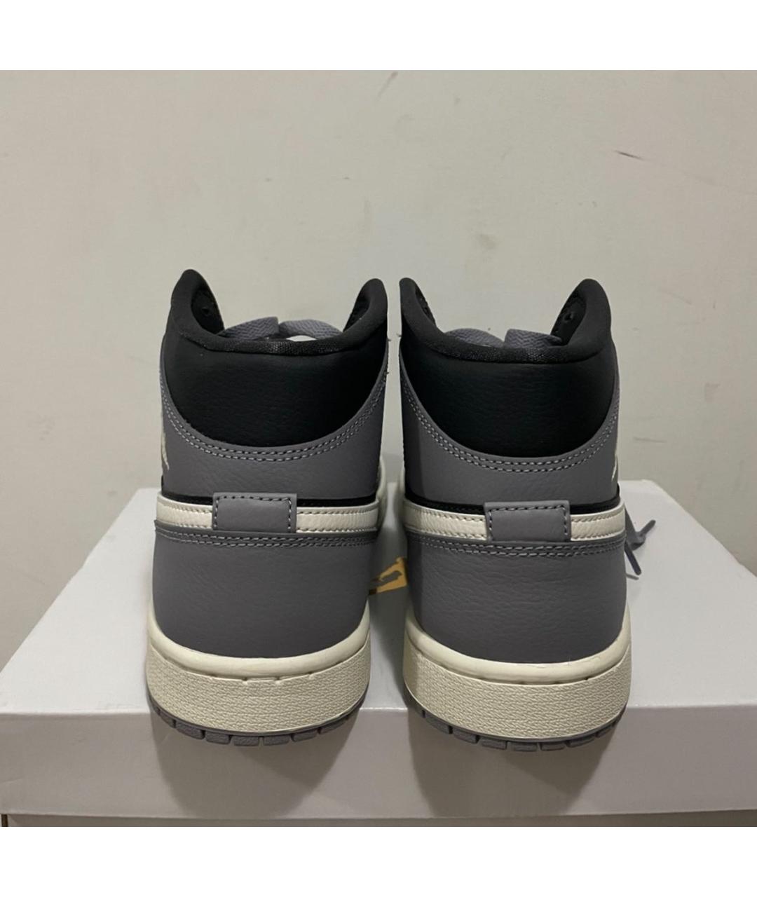 JORDAN Серые кроссовки из искусственной кожи, фото 3