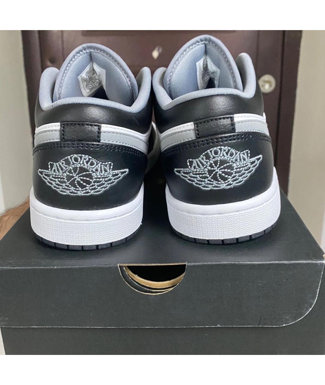 JORDAN Черные низкие кроссовки / кеды из искусственной кожи, фото 2