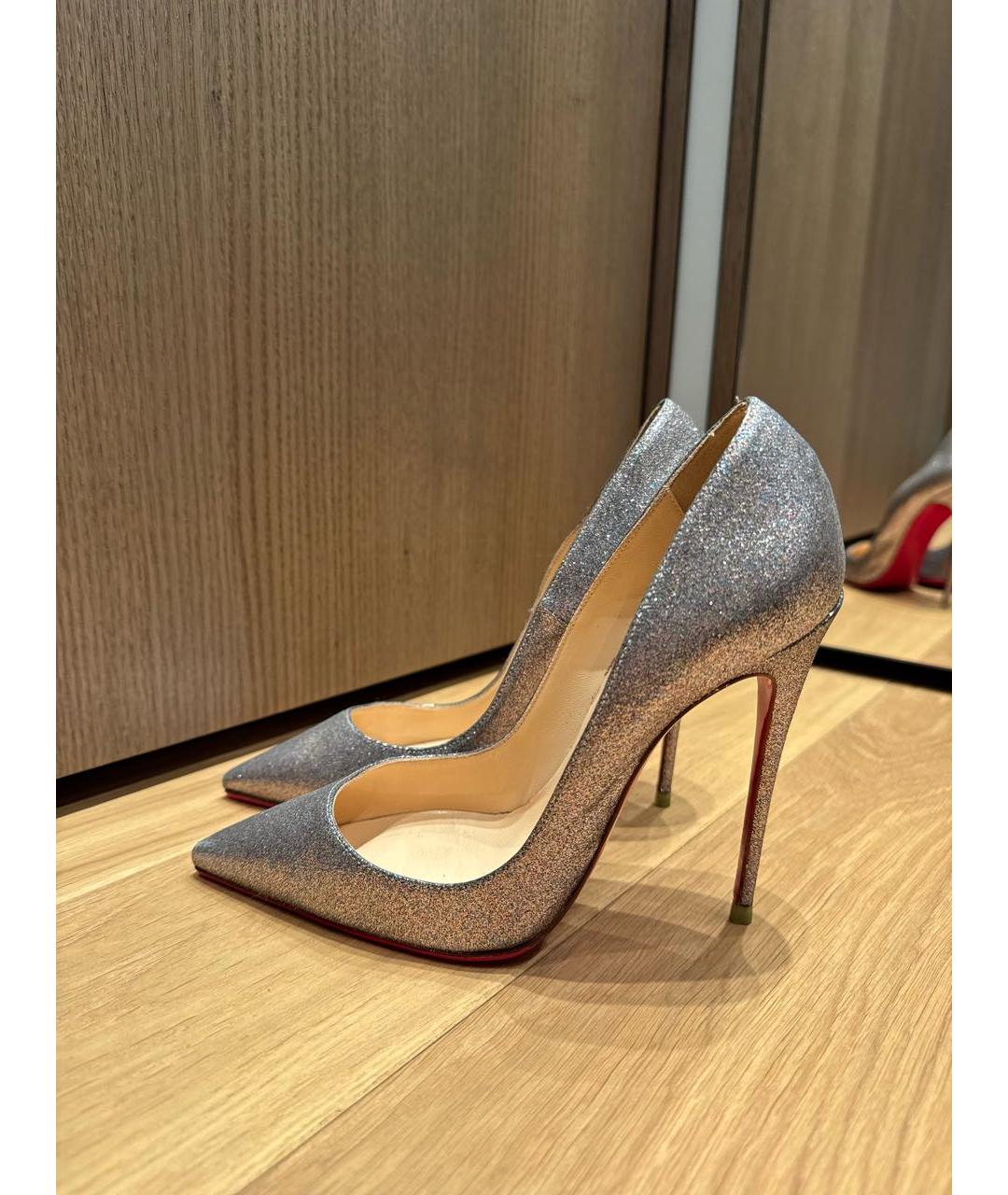 CHRISTIAN LOUBOUTIN Серебряные кожаные туфли, фото 3