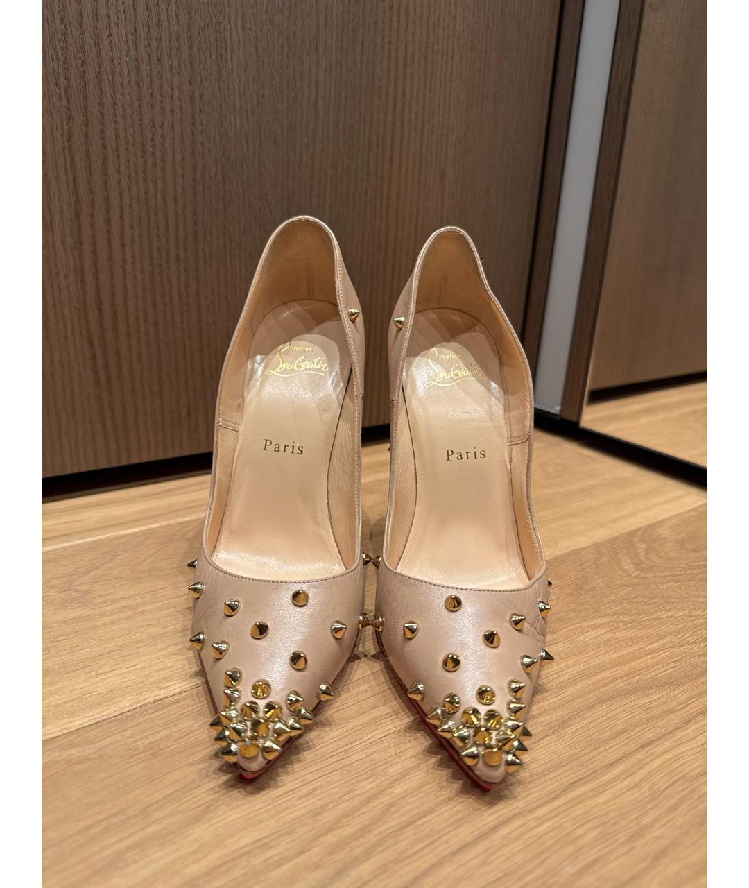 CHRISTIAN LOUBOUTIN Бежевые кожаные туфли, фото 2
