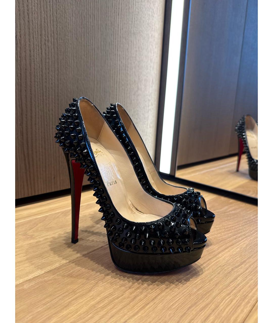 CHRISTIAN LOUBOUTIN Черные туфли из лакированной кожи, фото 2