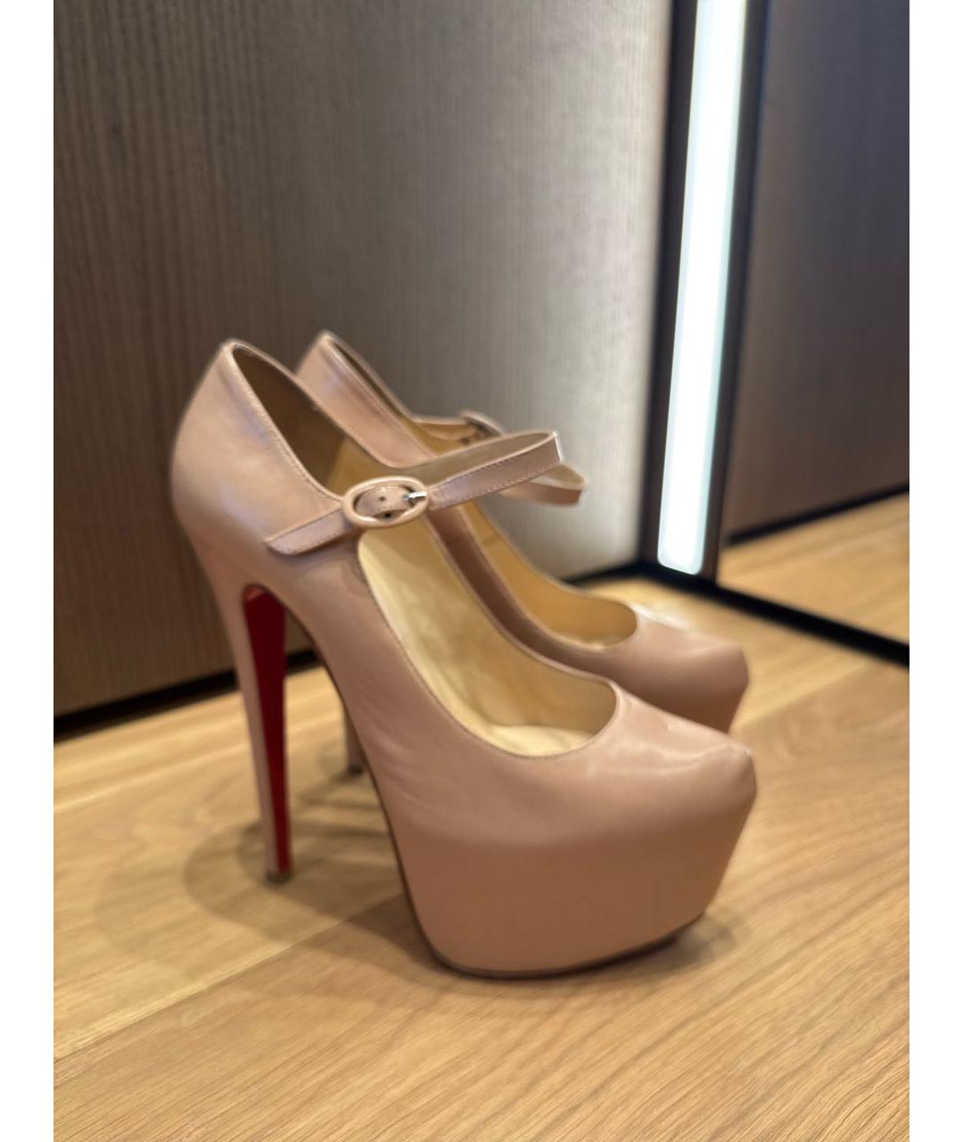 CHRISTIAN LOUBOUTIN Бежевые кожаные туфли, фото 2