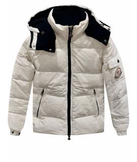 MONCLER Пуховик