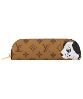 LOUIS VUITTON Косметичка