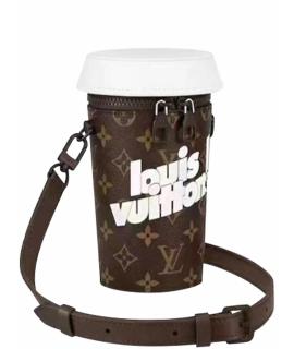 LOUIS VUITTON Сумка на плечо